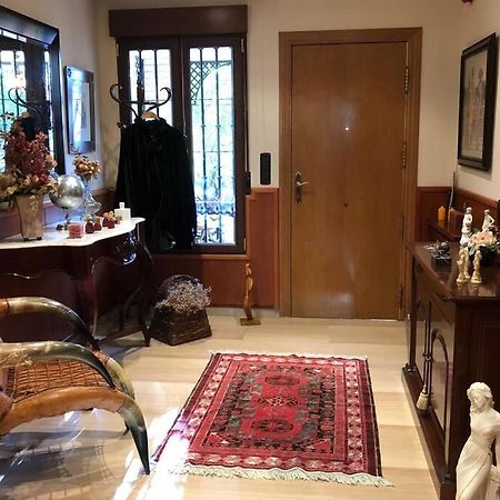 Casa En Granada Con Hermoso Jardin, Parking Calle מראה חיצוני תמונה