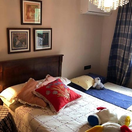 Casa En Granada Con Hermoso Jardin, Parking Calle מראה חיצוני תמונה